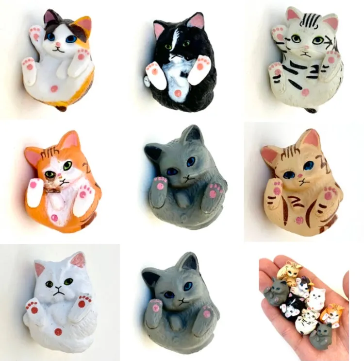 X 70893 CURLING CATS FIGURINES-DISCONTINUED