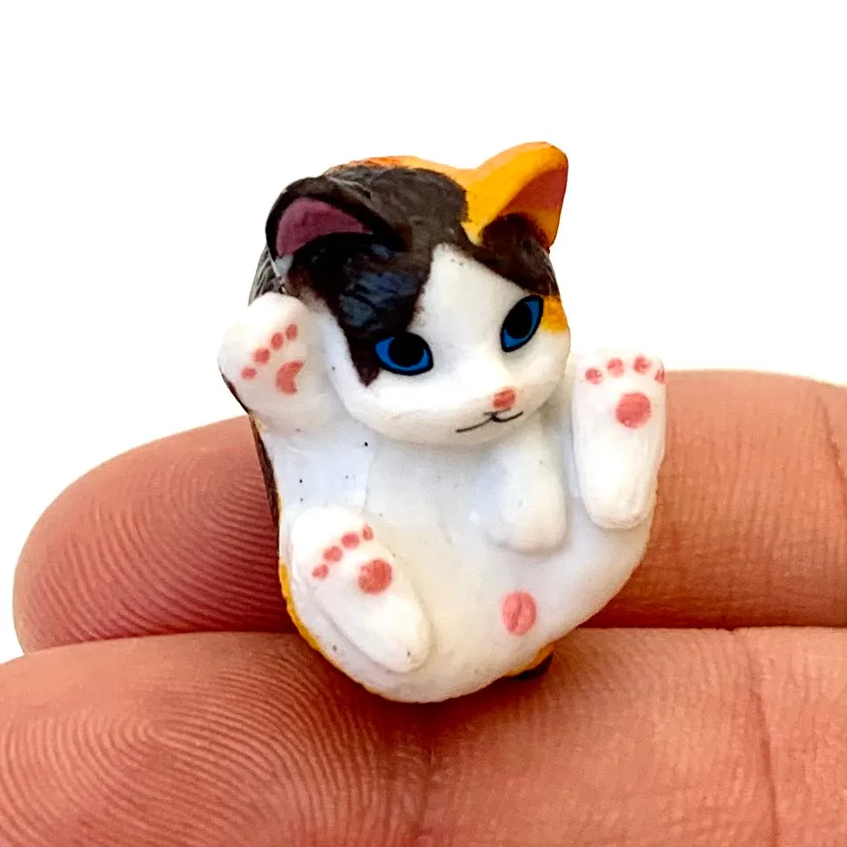 X 70893 CURLING CATS FIGURINES-DISCONTINUED