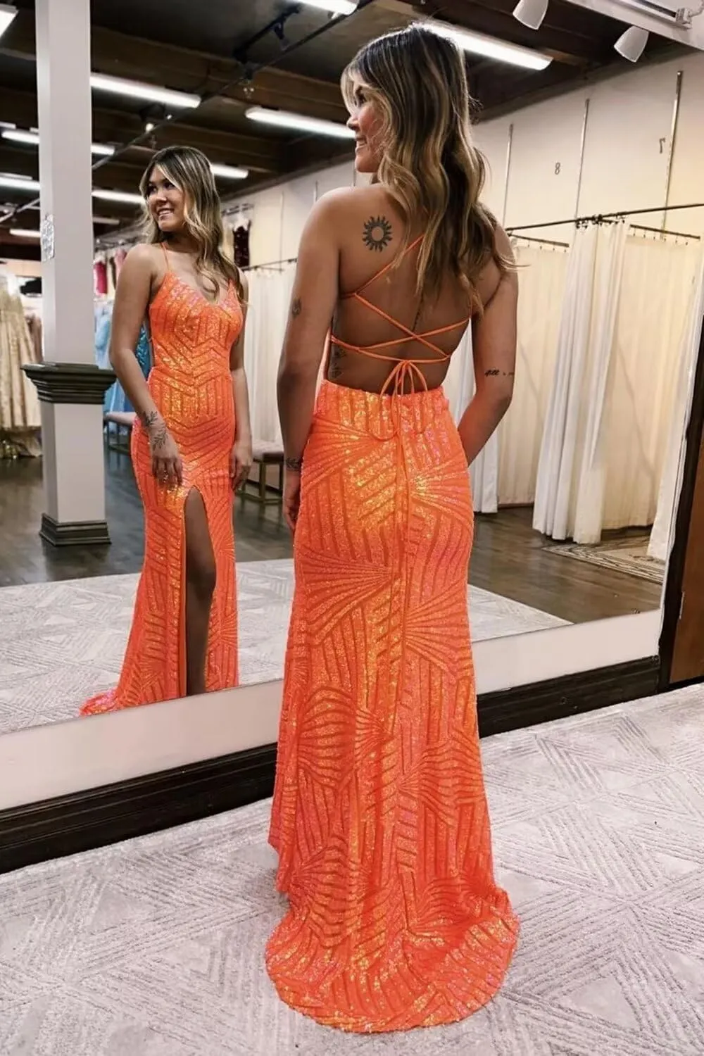 YOFF Sequin V Neck Mermaid Prom Dresses Sparkly Formal Dress Spaghetti Strap Evening Gowns YO095