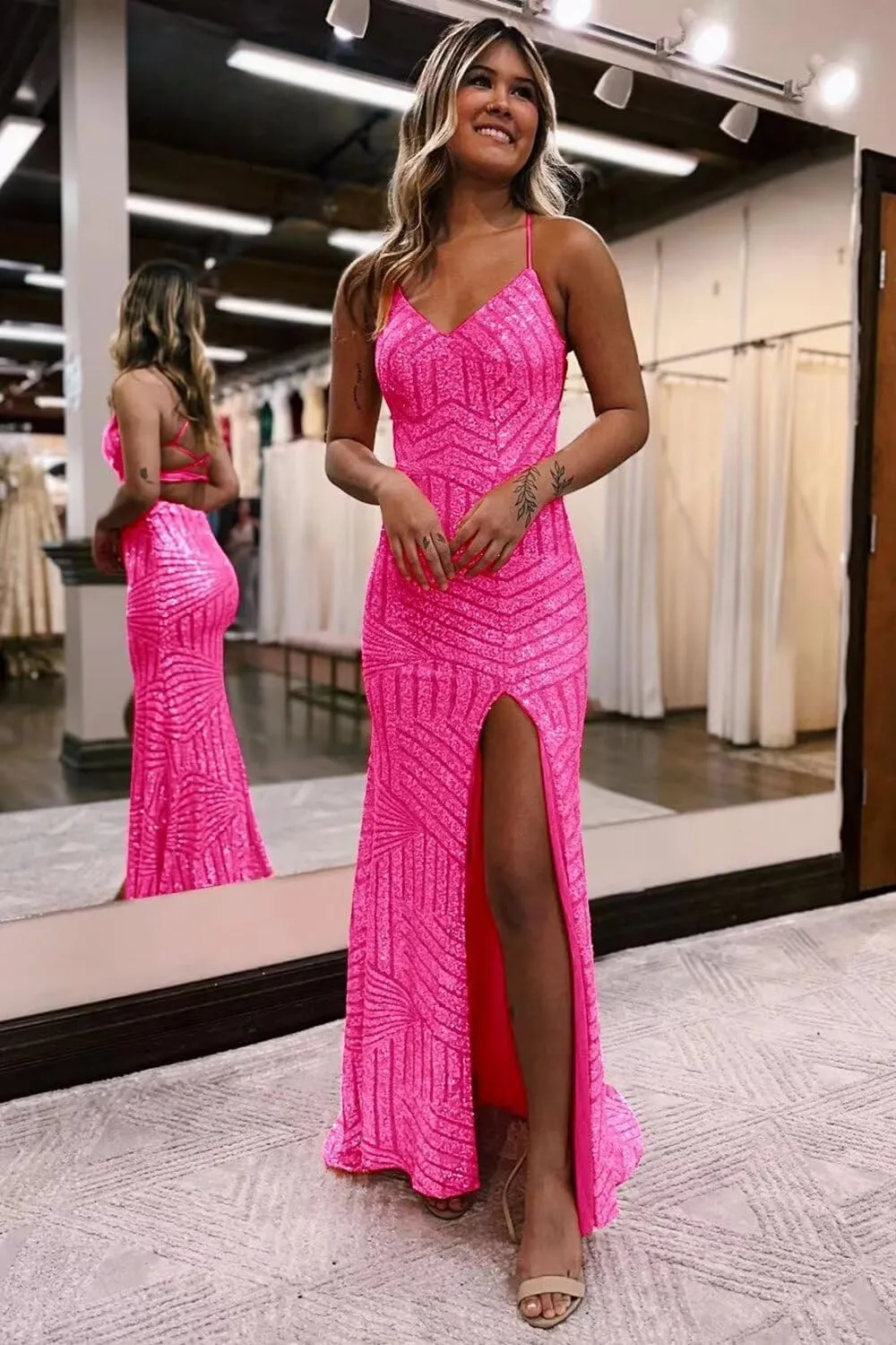 YOFF Sequin V Neck Mermaid Prom Dresses Sparkly Formal Dress Spaghetti Strap Evening Gowns YO095